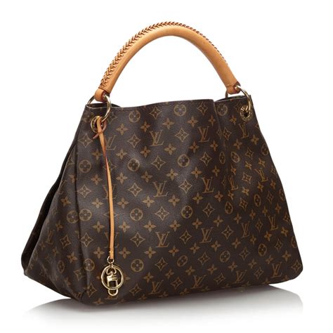 ragazza con borsa louis vuitton|Louis Vuitton borse in pelle.